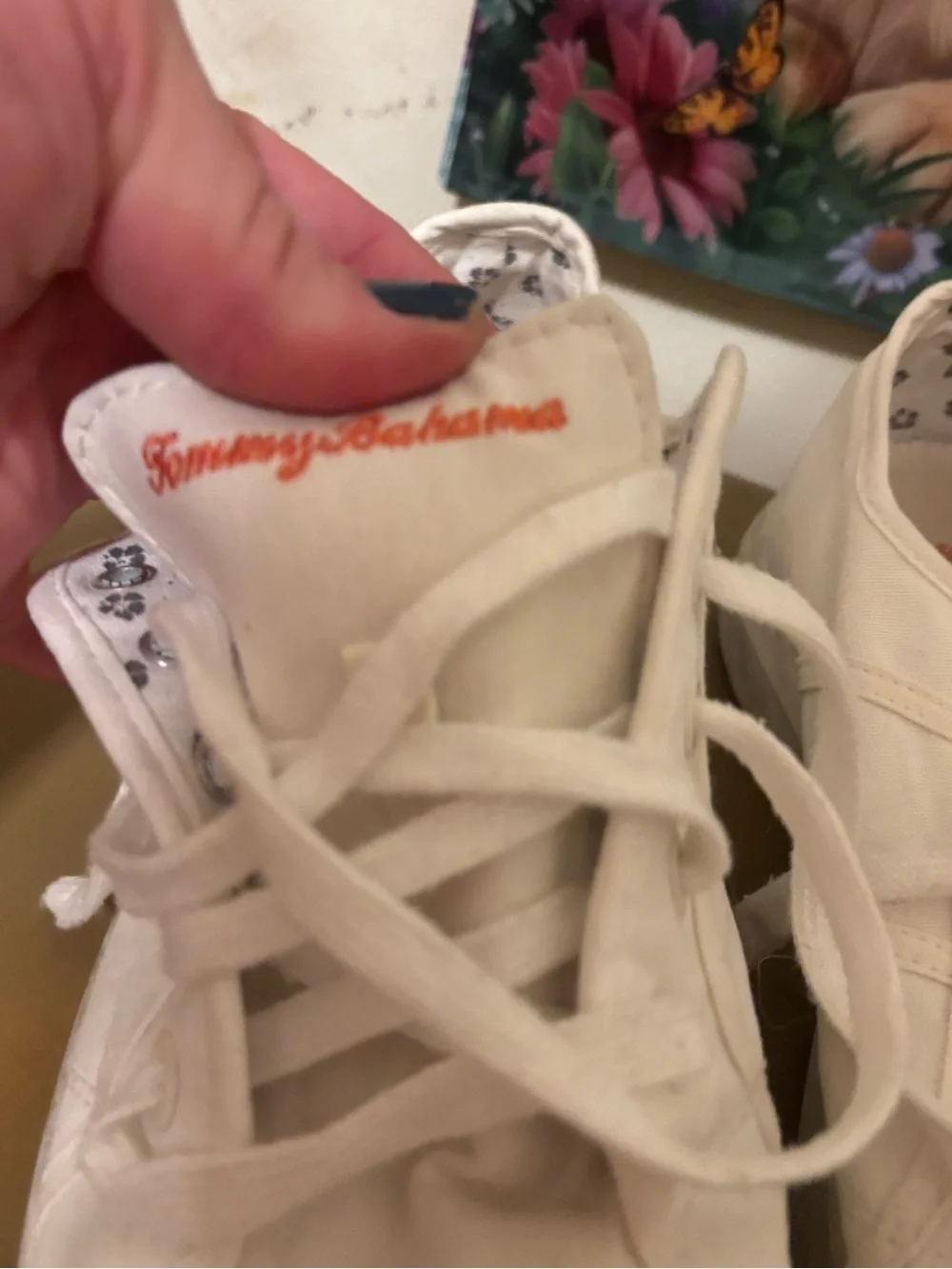 Tommy Bahama White Canvas Lace-Up Sneakers with Floral Lining